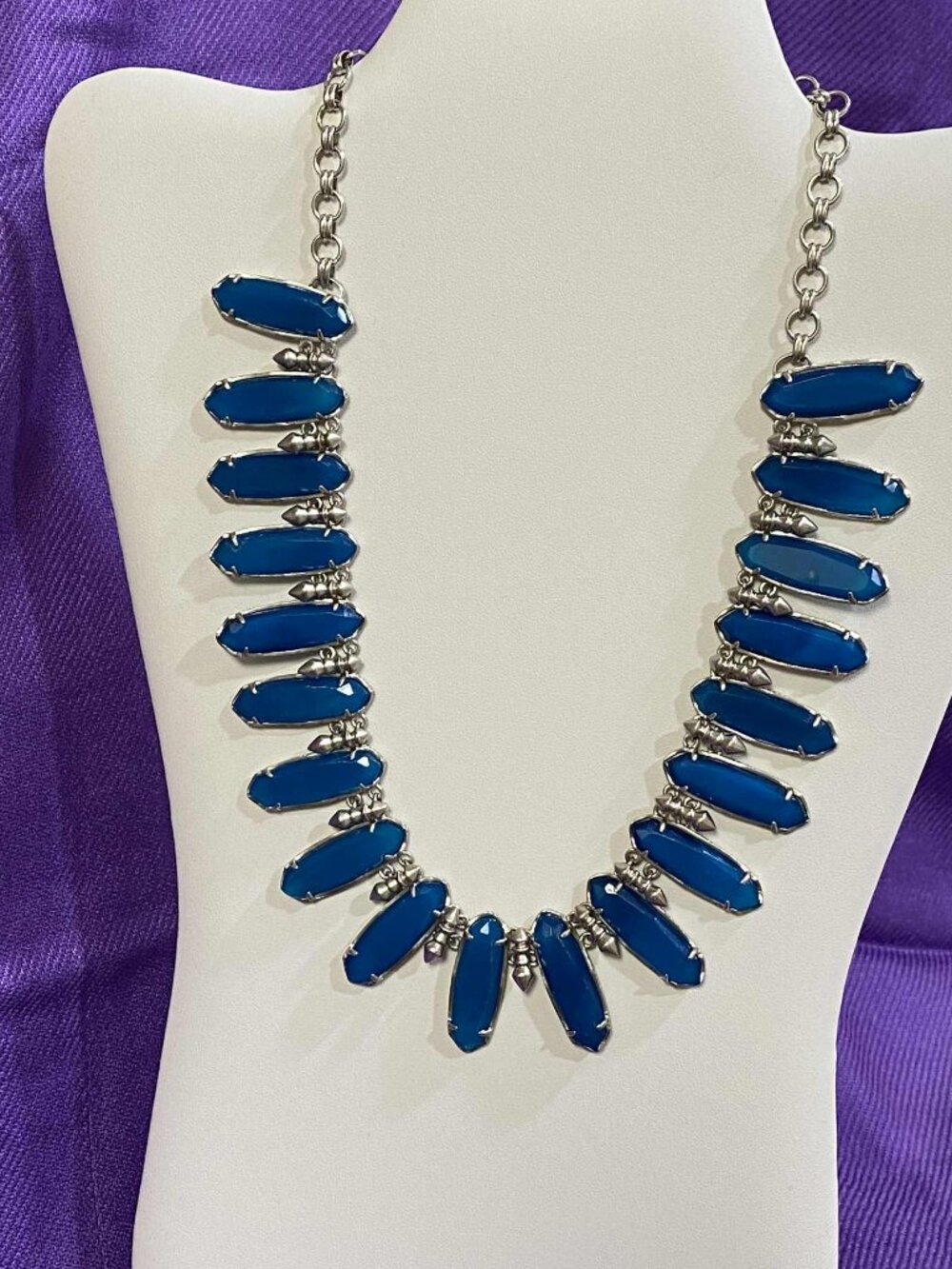 Kendra Scott Gabriella necklace in teal agate